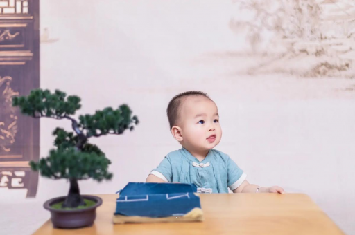 攸县宝宝抓周必备8件物品 攸县宝宝抓周必备8件物品